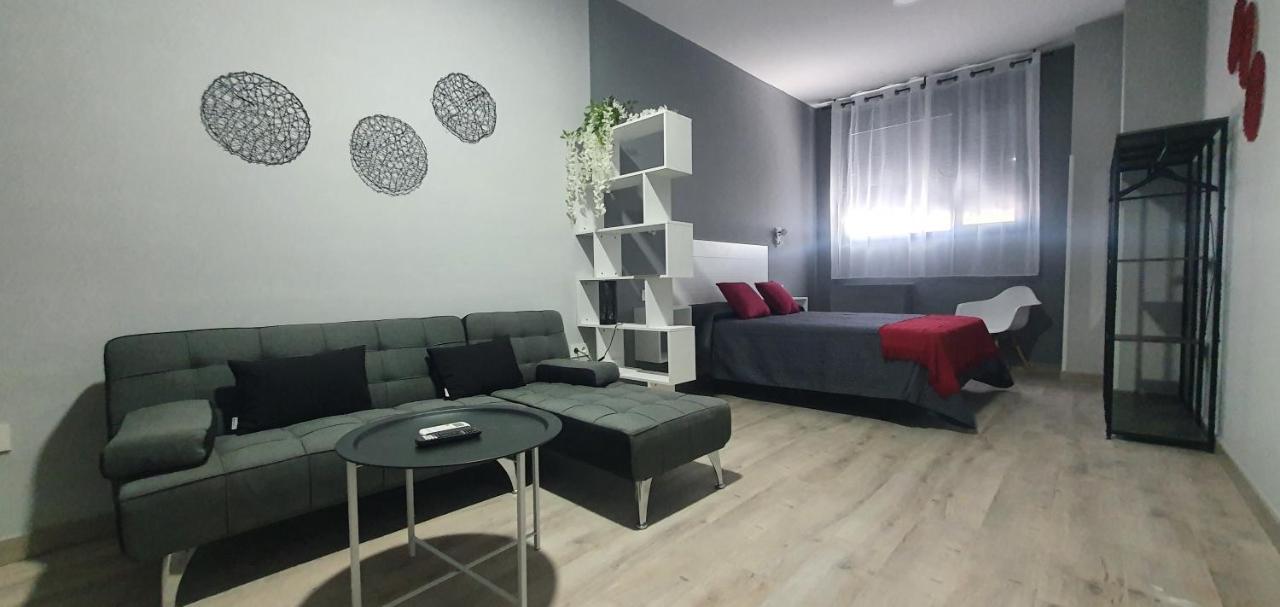 Apartamentos Las Trece Llaves Jacuzzi Bajo Reserva ميريذا المظهر الخارجي الصورة